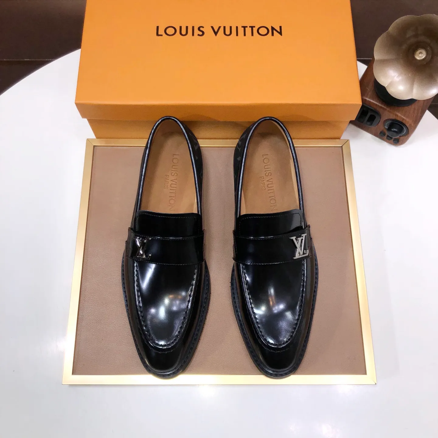 Men's shoes💰460💰【LOUIS VUITTON】(sheepskin lining) new cowhide LV formal shoes🎩🎩❗️🆘made one to one at the counter🎩original quality, imported cowhide upper➕full sheepskin lining➕original rubber outsole, {high quality visible}👣Size: 38-45 (45 custom-made)